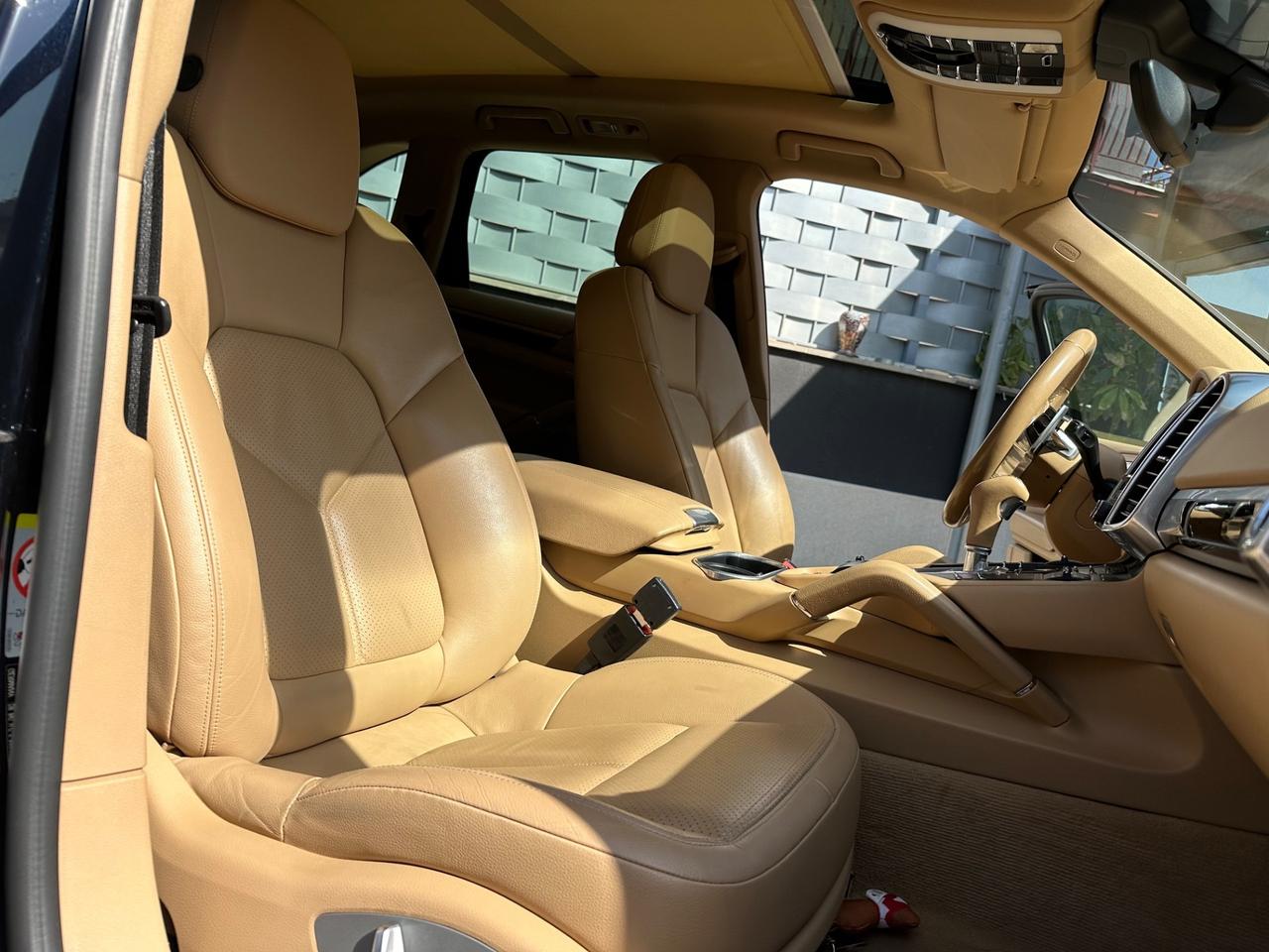 Porsche Cayenne 3.0 Diesel Tetto Pelle Platinum 2015