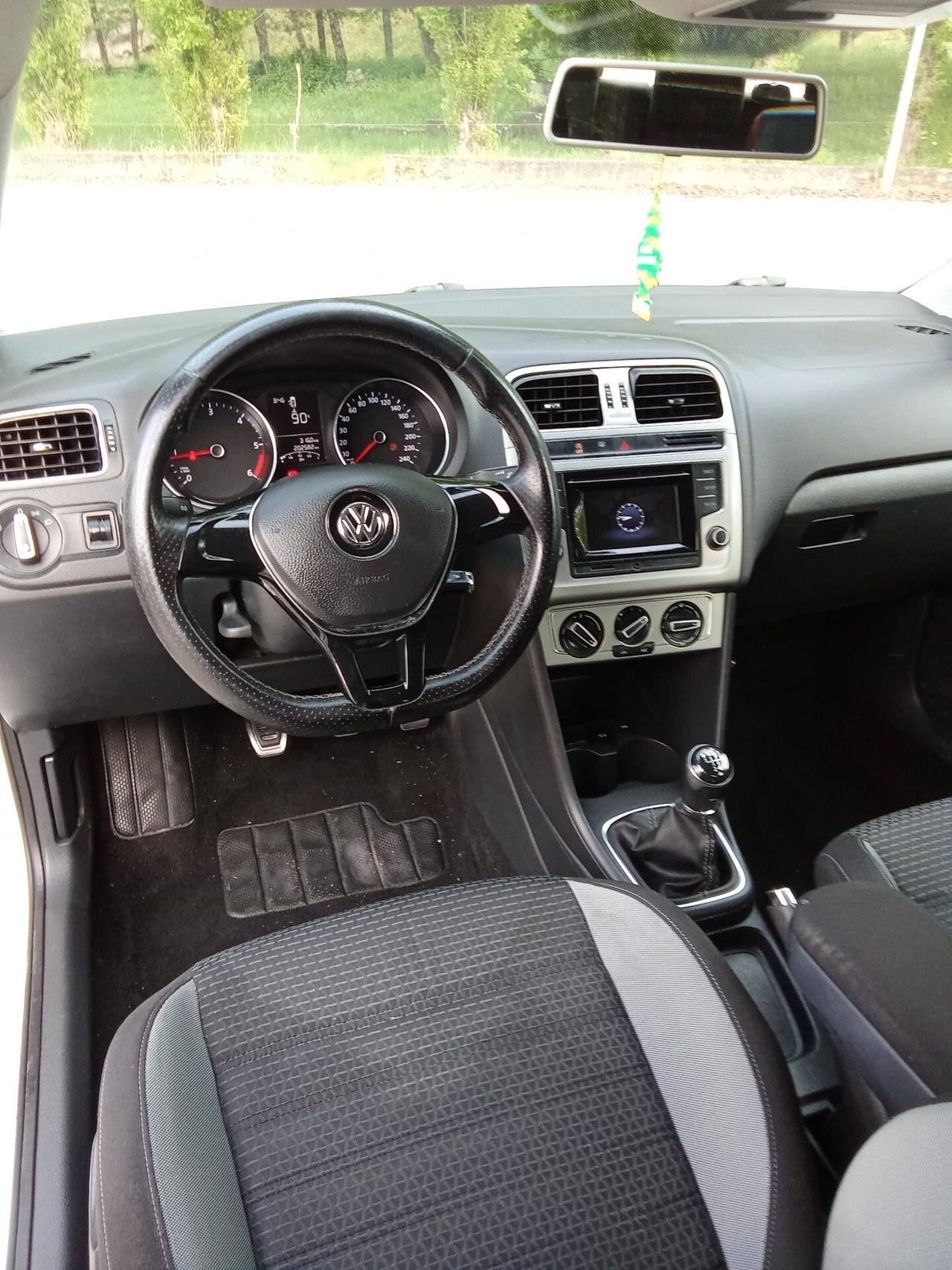 Volkswagen Polo Cross 1.4 TDI 12/015