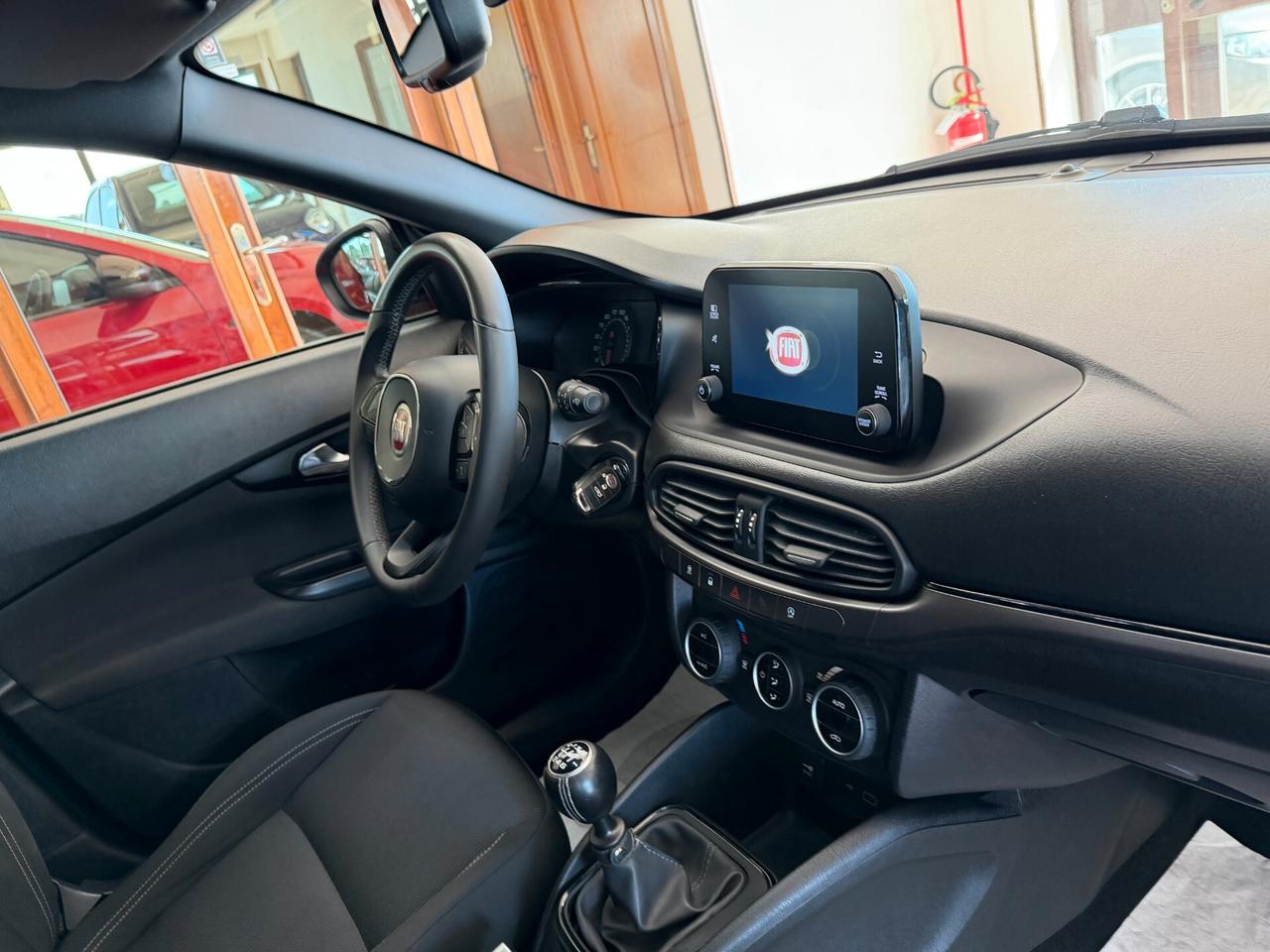 Fiat Tipo 1.6 M.JET 120 cv. 5 porte SPORT