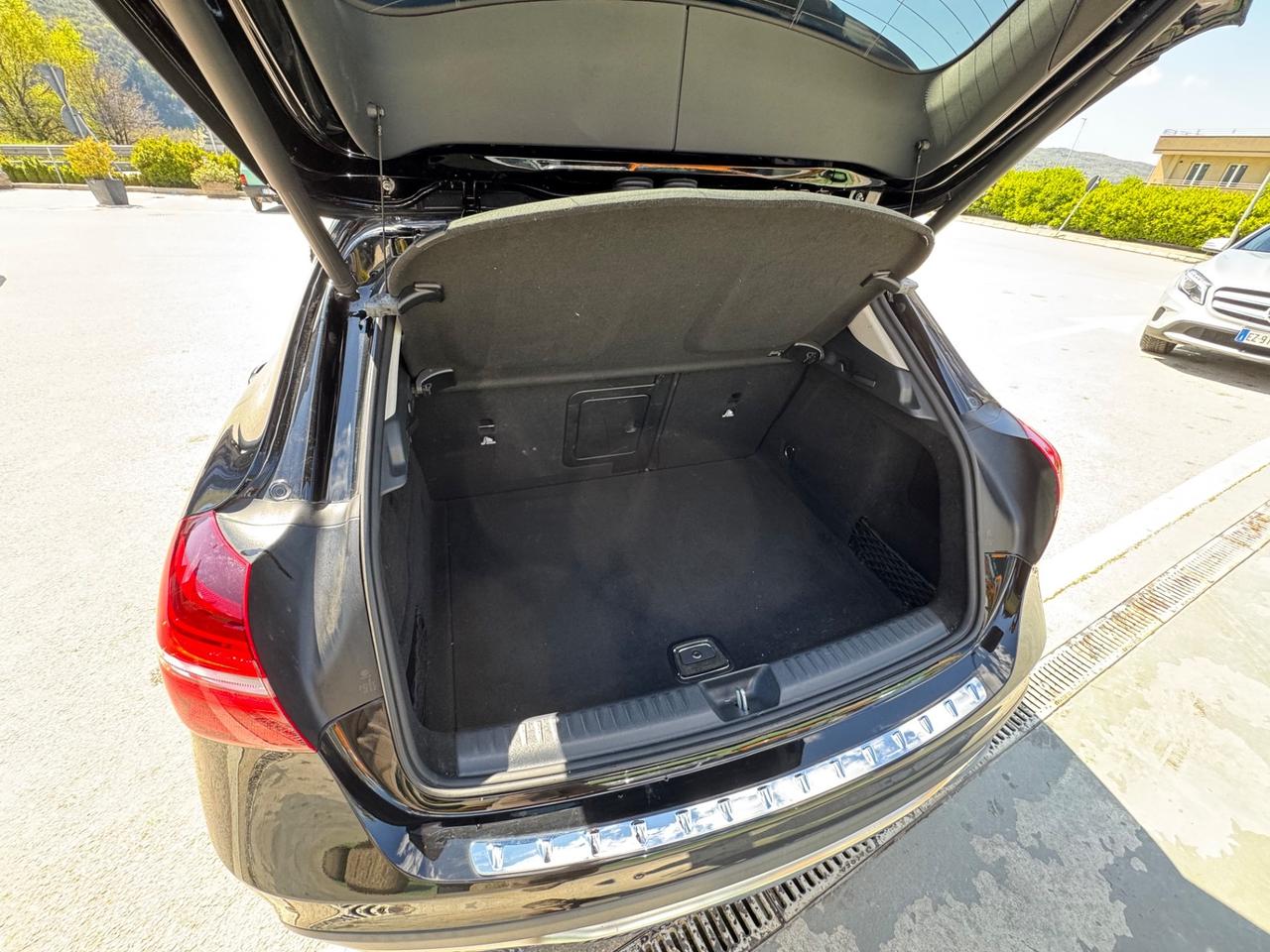 Mercedes-benz GLA 200 d Automatic Sport