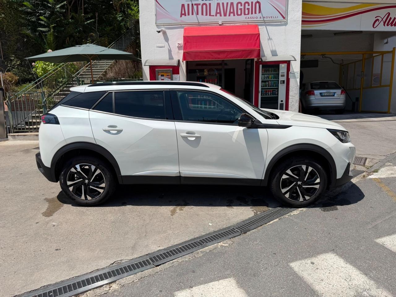 PEUGEOT 2008 1.2 ALLURE PACK 100 CV
