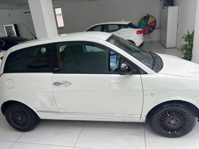 LANCIA Ypsilon 1.3 MJT 75 CV Diva