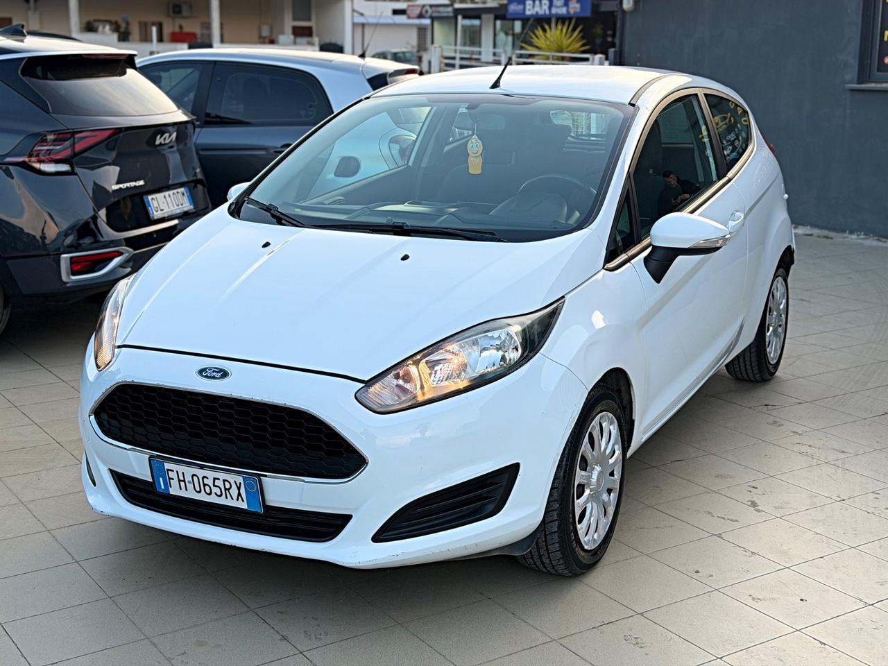 Ford Fiesta 1.5 TDCi 75CV 3 porte Titanium Garanzia 12 Mesi