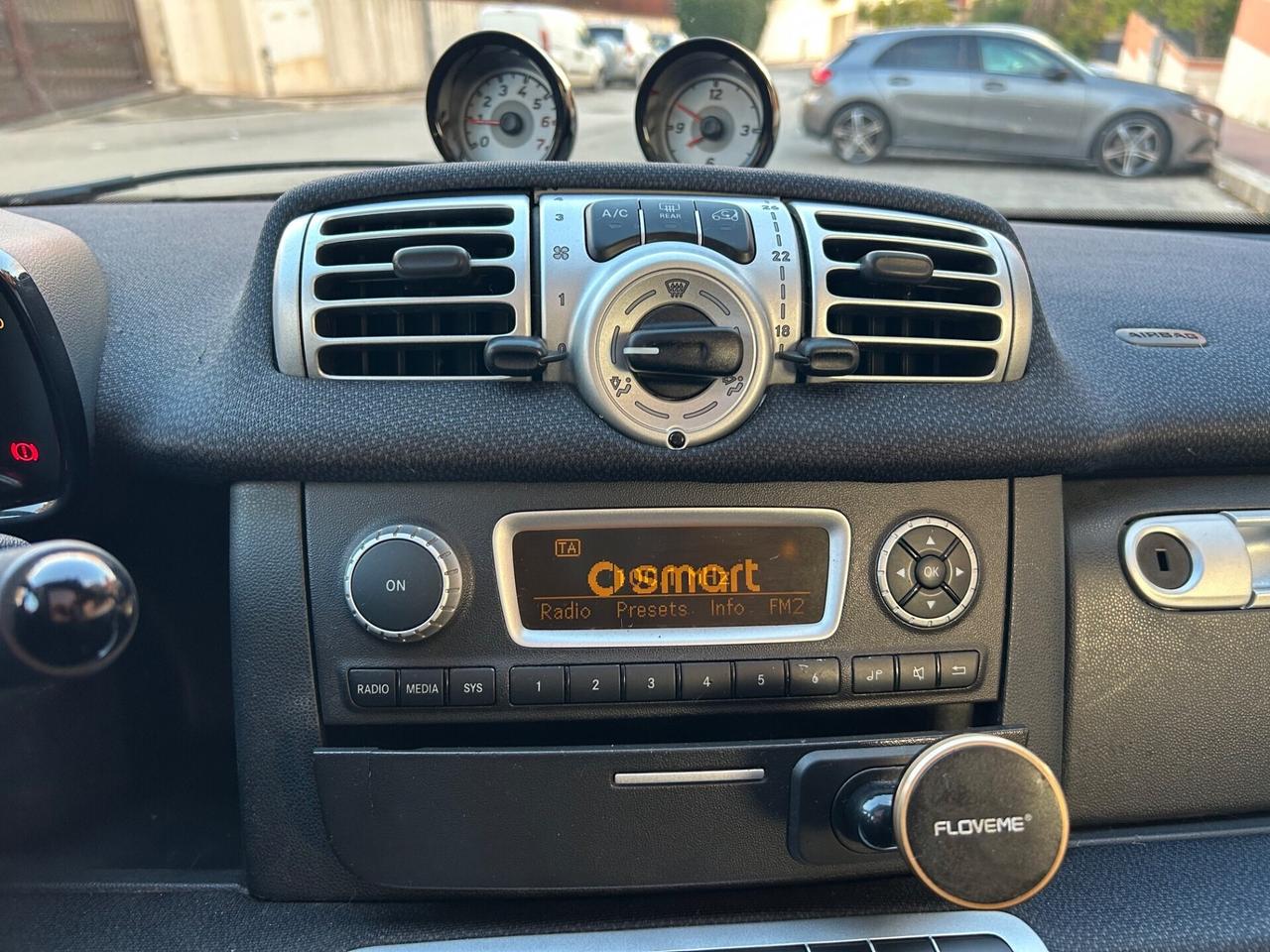 Smart ForTwo 1.0 ideale per neopatentati