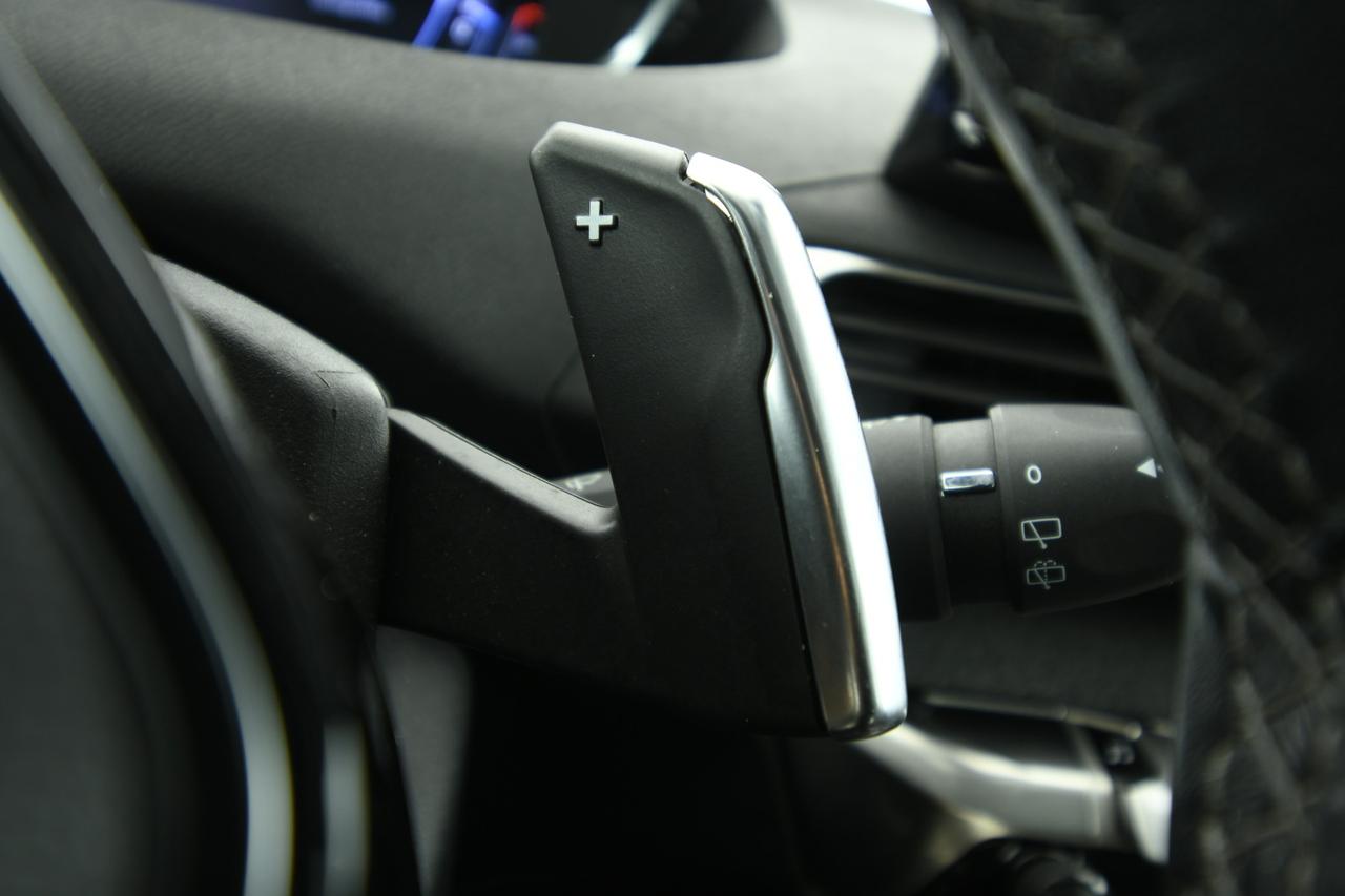 PEUGEOT 3008 1.5 bluehdi Allure Pack s&s 130cv eat8 CAMERA+APP CONNECT+C18"