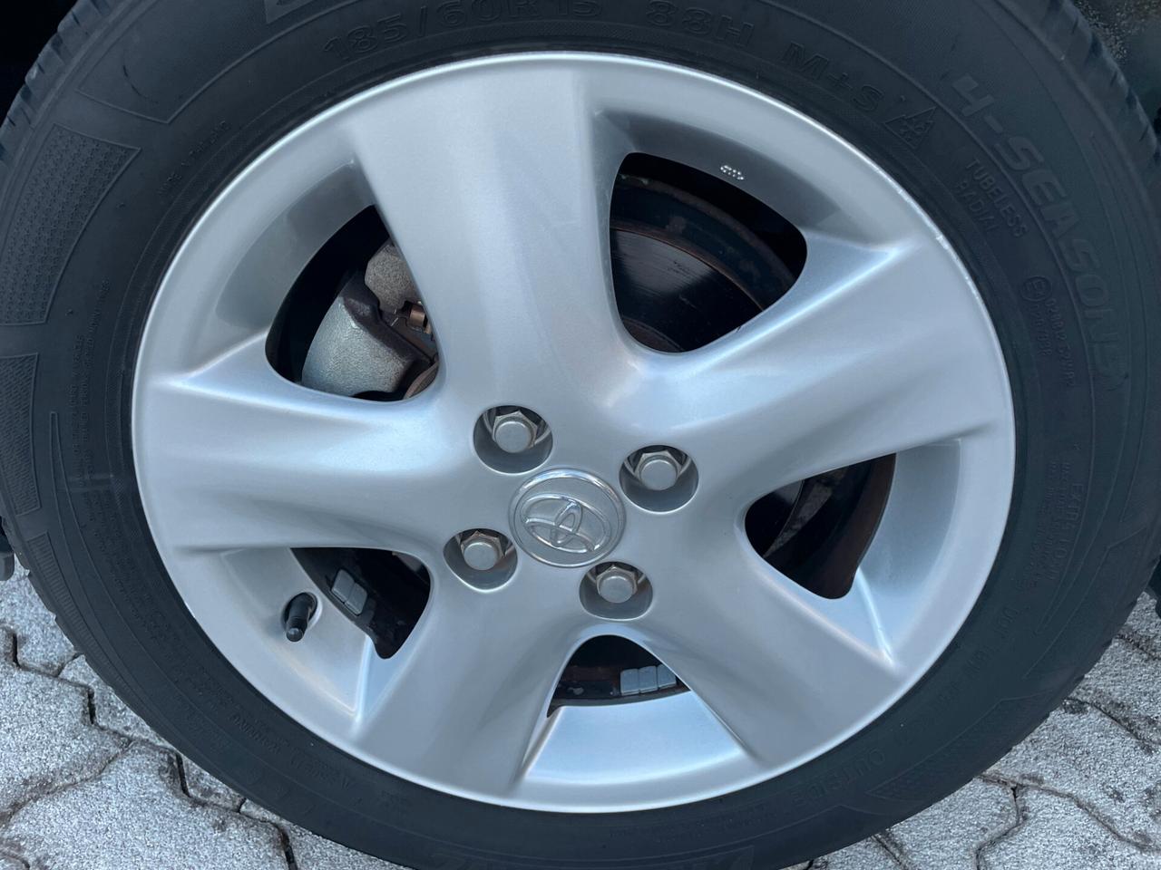 Toyota Yaris 5p 1.0 Sol NEOPATENTATI FULL OPTIONAL