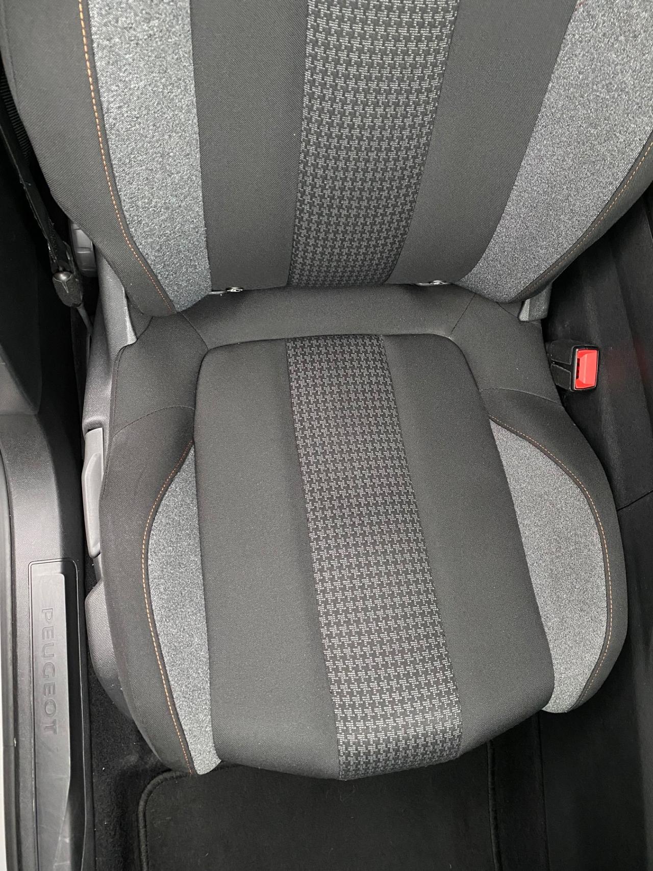 Peugeot 3008 1.5 BlueHDi 130cv S&S EAT8 Allure