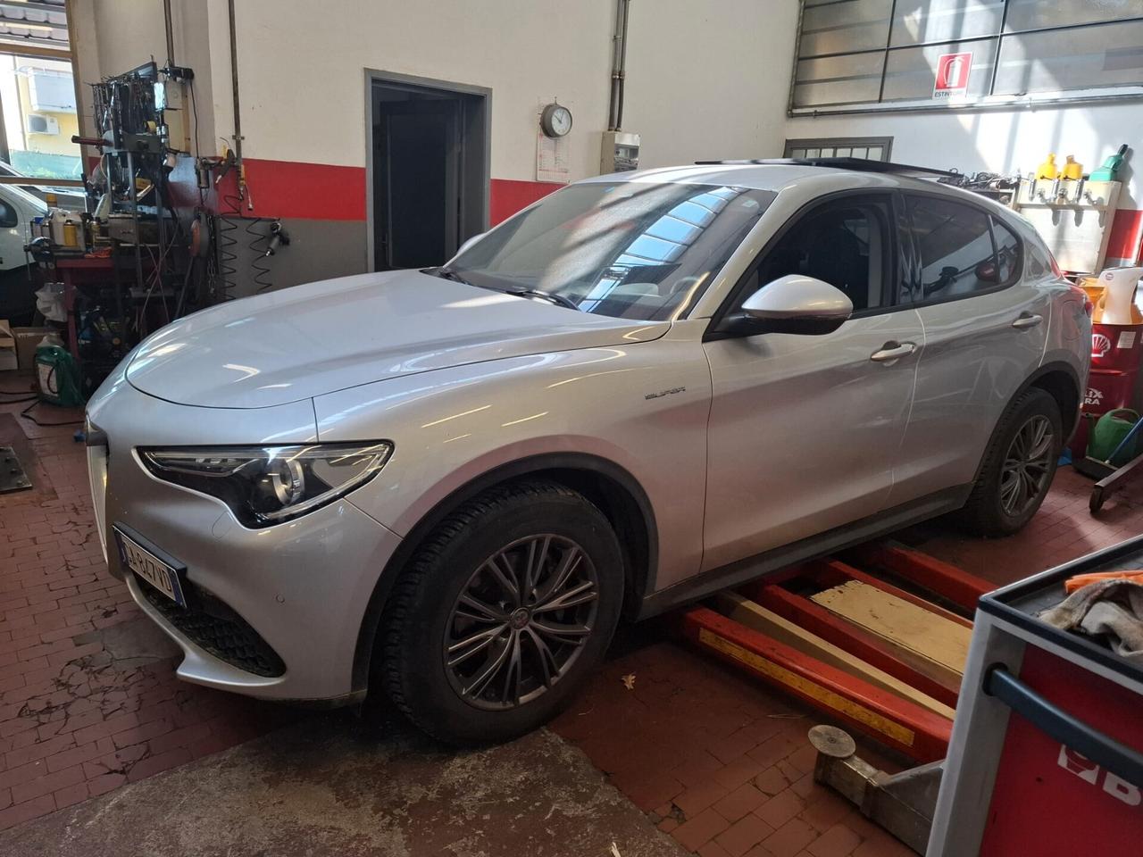 Alfa Romeo Stelvio 2.2 T160CV AT8 RWD Business PER COMMERCIANTI