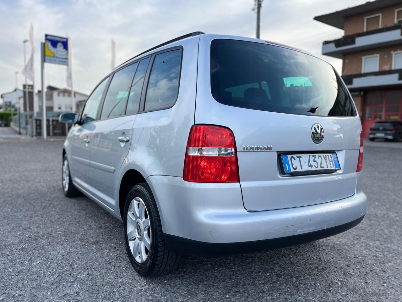 Volkswagen Touran 1.6 Trendline