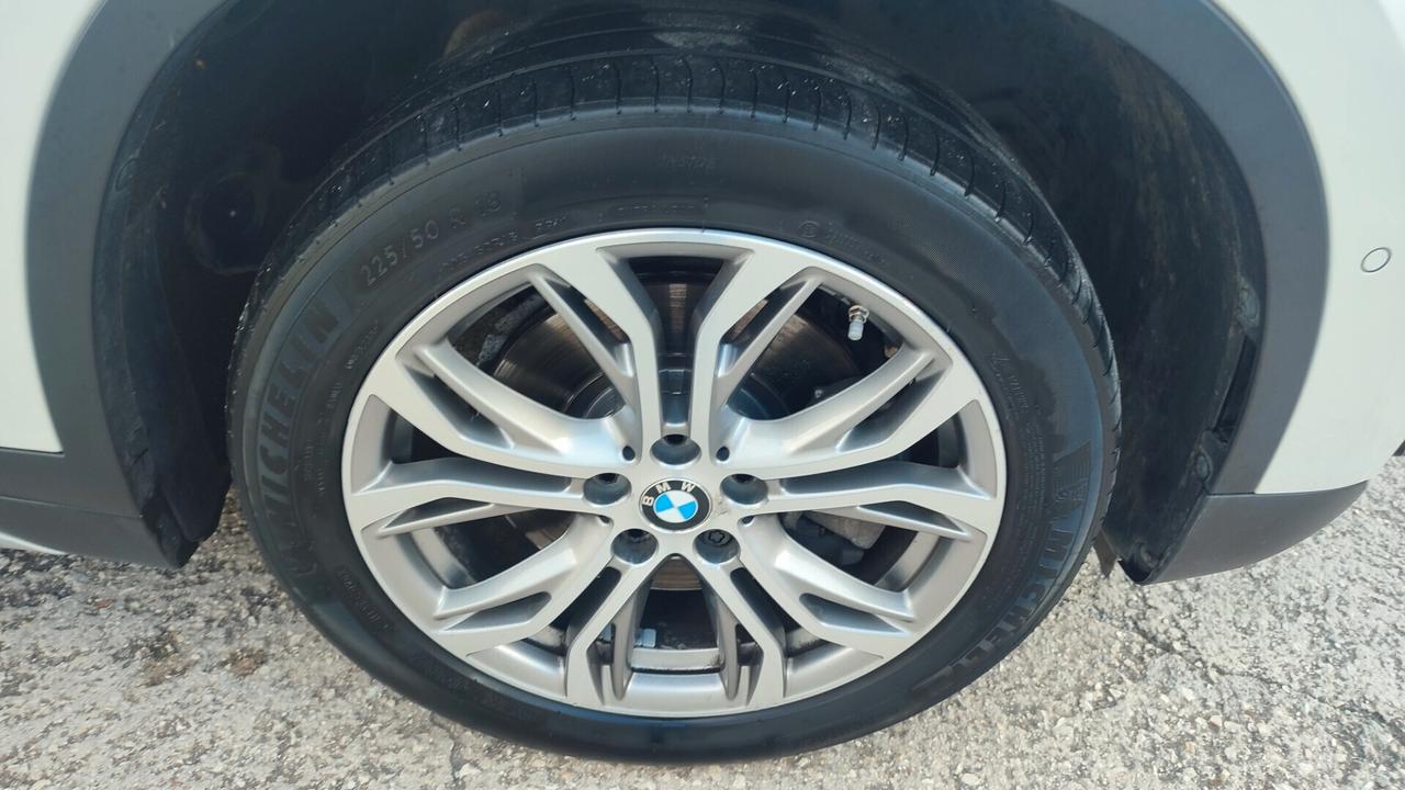 BMW X1 Xdrive - TETTO APRIBILE -bianco perla