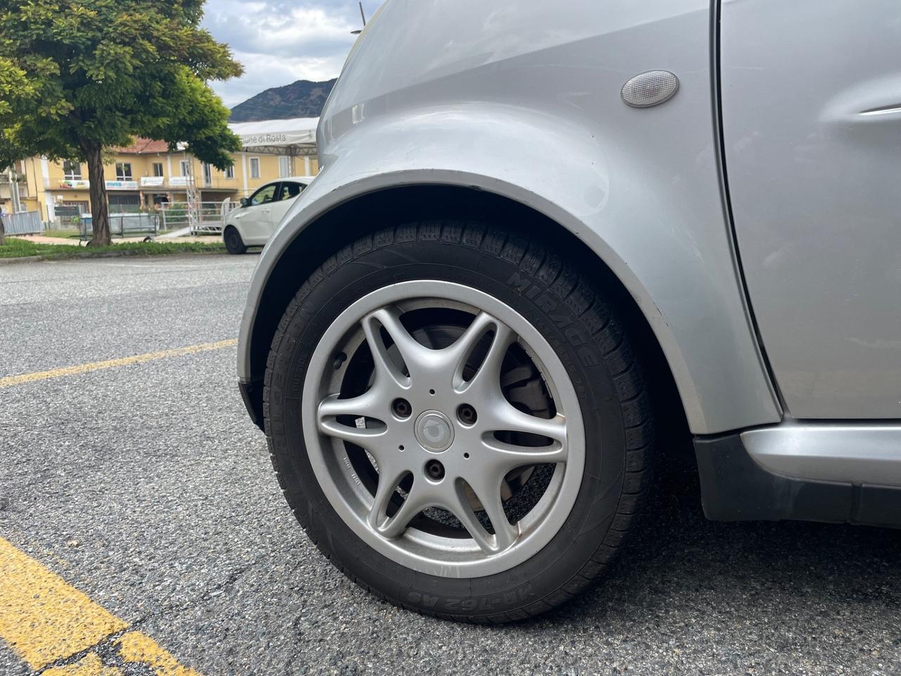 Smart 700 city-coupé passion