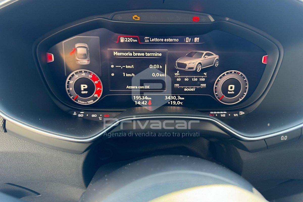 AUDI TT RS Coupé 2.5 TFSI quattro S tronic