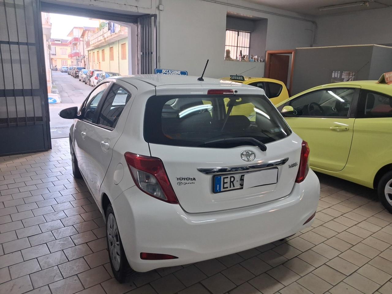 Toyota Yaris 1.0 benzina unico prop 2013