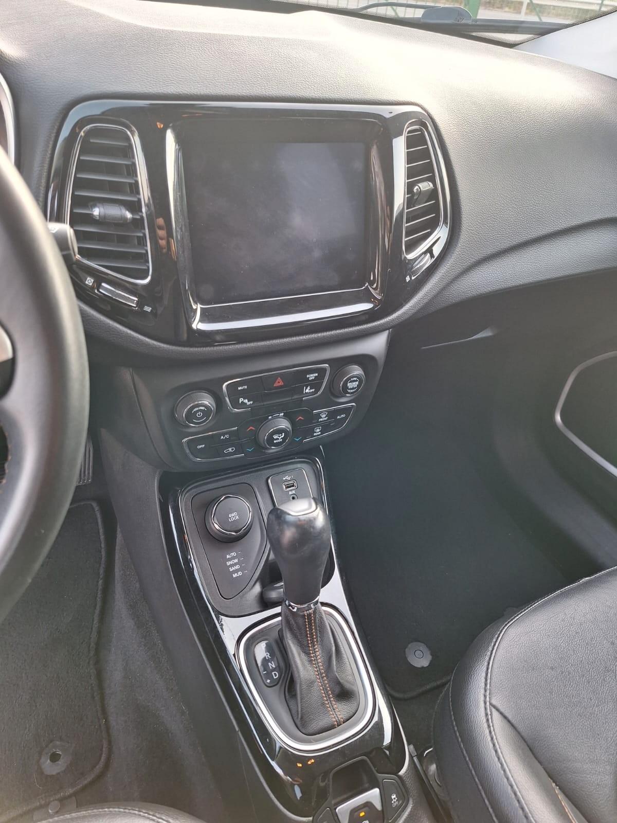 Jeep Compass 2.0 M-jet 170 CV aut. 4WD Limited