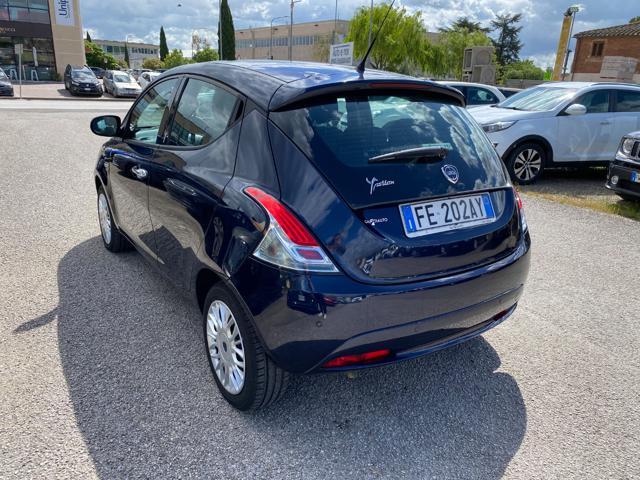 LANCIA Ypsilon 1.2 69 CV 5 porte Silver 5 POSTI