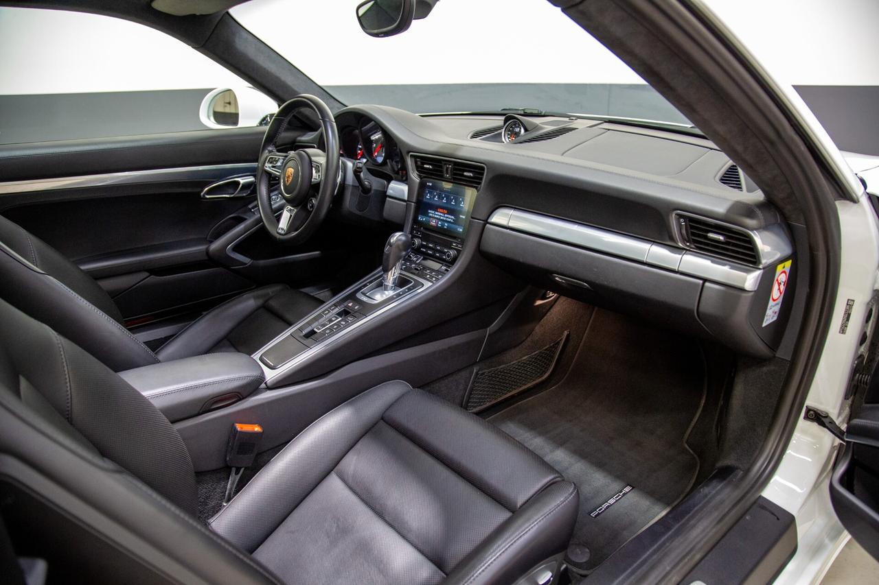 Porsche 911 3.0 Carrera 4S Coupé