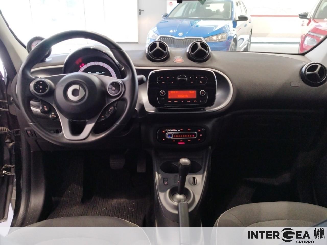 SMART Forfour 0.9 t Passion 90cv twinamic my18