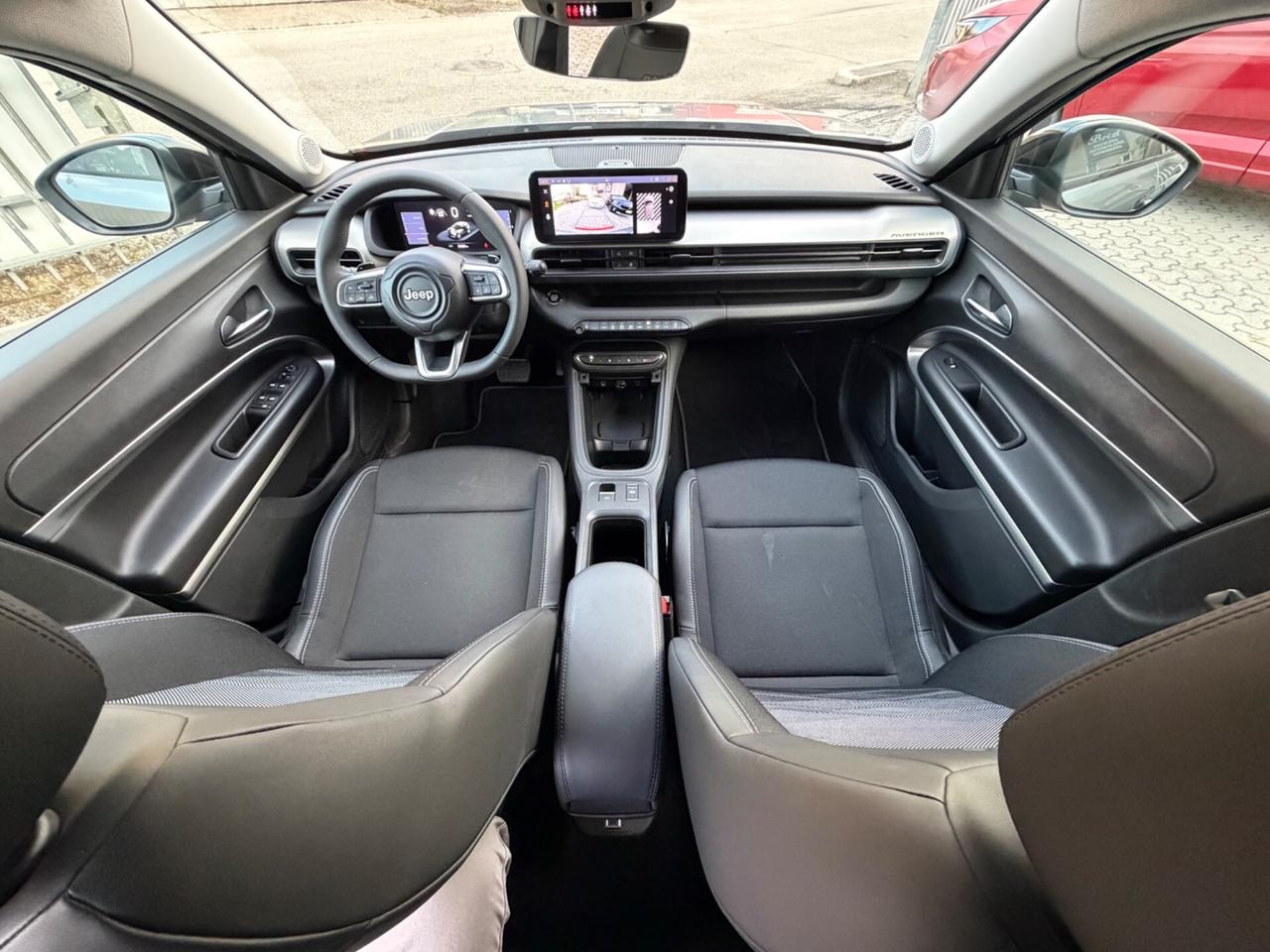 Jeep Avenger 1.2 Turbo 100 CV MHEV Summit