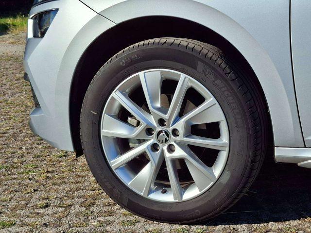 SKODA Kamiq 1.0 tsi Style 110cv SOLO 27.000 Km, UNIPROPRIETARI