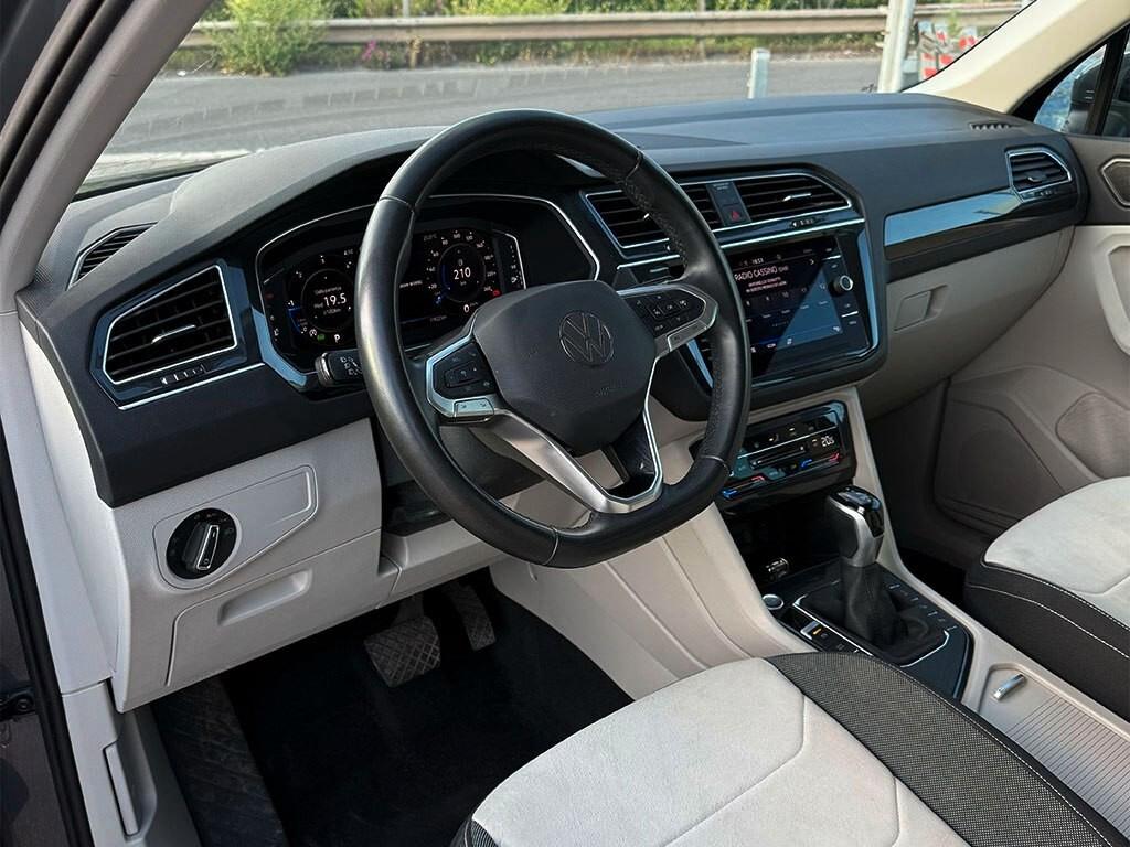 Volkswagen Tiguan 2.0 TDI 150 CV SCR DSG Elegance IN PROMO