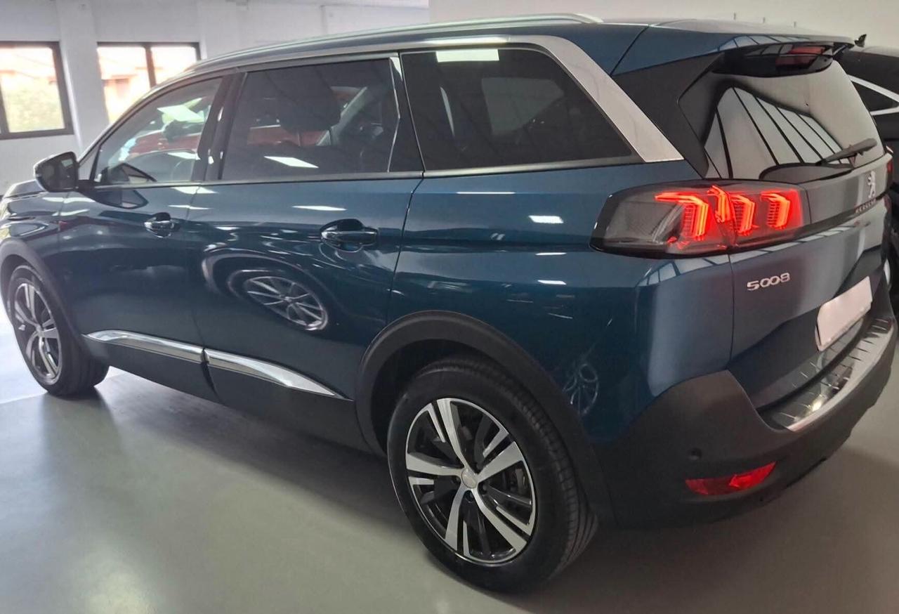 Peugeot 5008 BlueHDi 7posti EAT8 Allure Pack