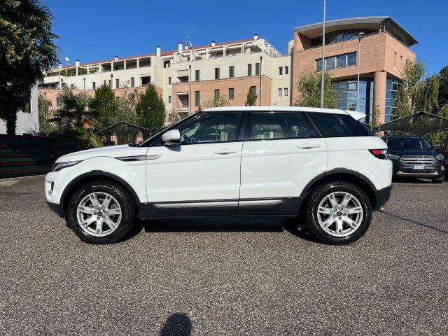 LAND ROVER Range Rover Evoque 2.2 TD4 5p. Pure TUTTI KM. TAGLIANDATI LAND ROVER