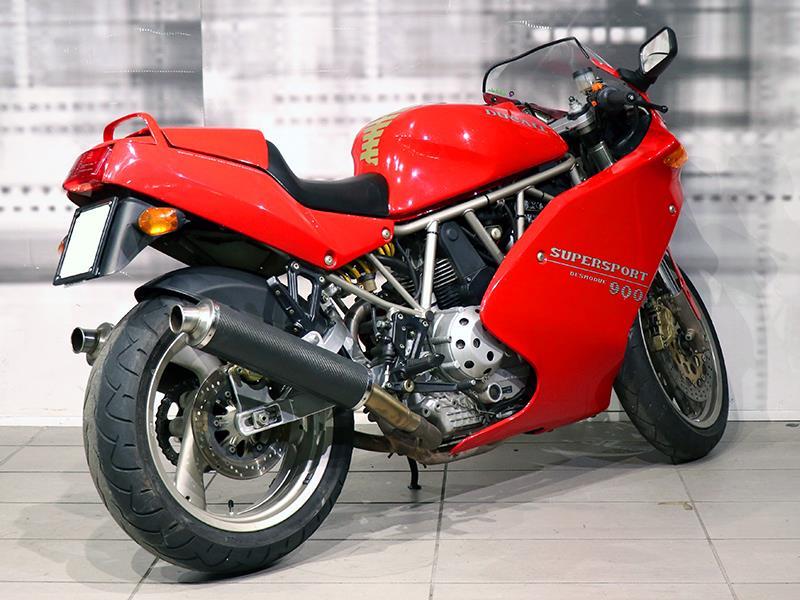 Ducati SS 900