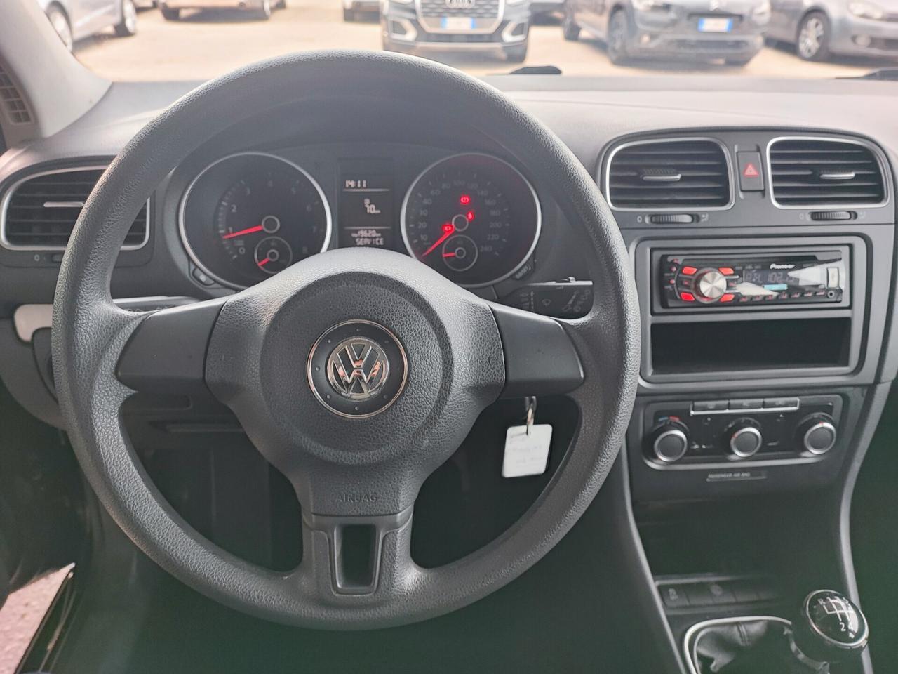 Volkswagen Golf 1.4 5p. United