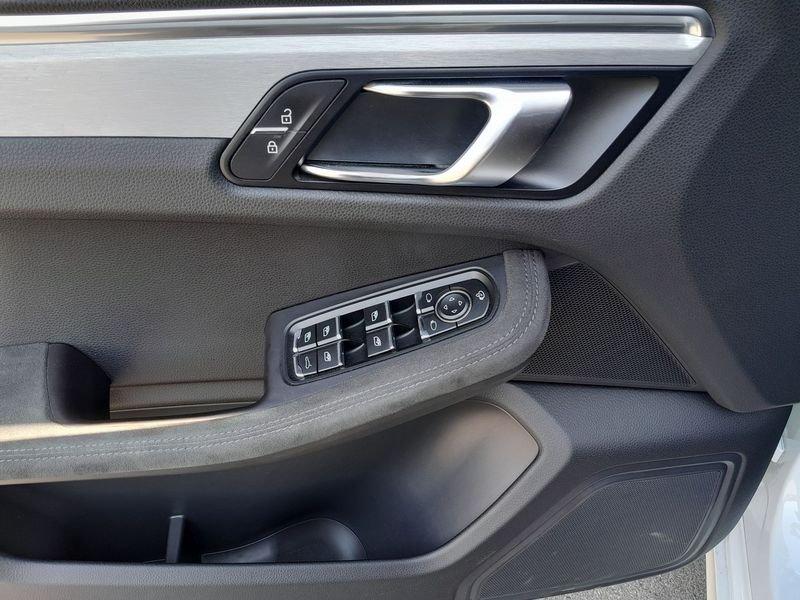 Porsche Macan 2.9 V6 GTS SOLO 20.000KM