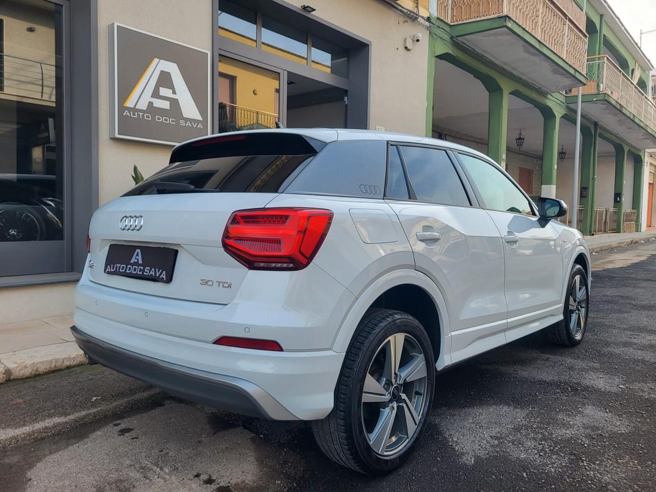 Audi Q2 1600 Tdi S-Line Edition+Fari Led+Audi Connect...