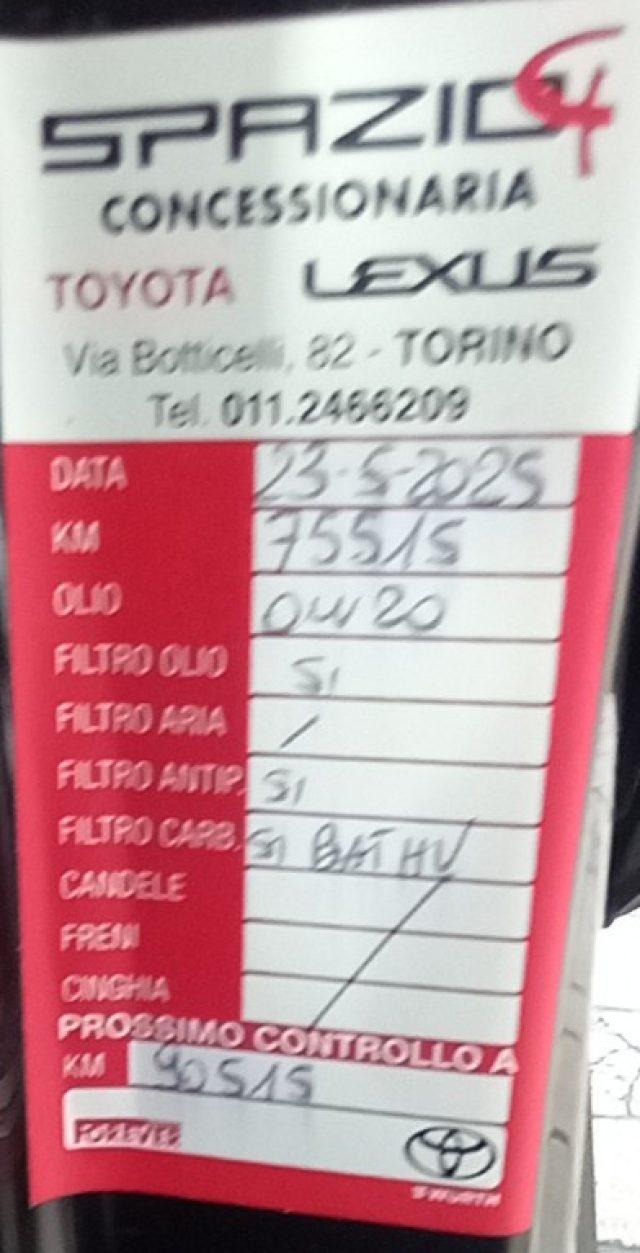 TOYOTA C-HR 1.8 Hybrid E-CVT Lounge