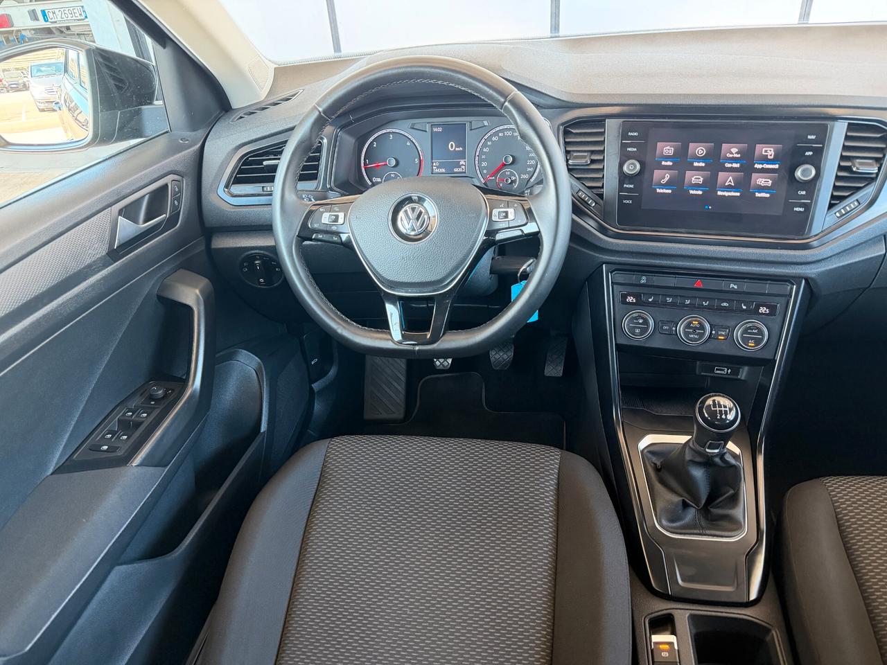 Volkswagen T-Roc 1.6 TDI SCR Business BlueMotion Technology
