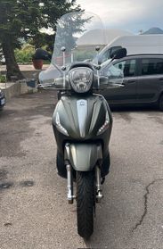 Piaggio Beverly 300 i.e. S