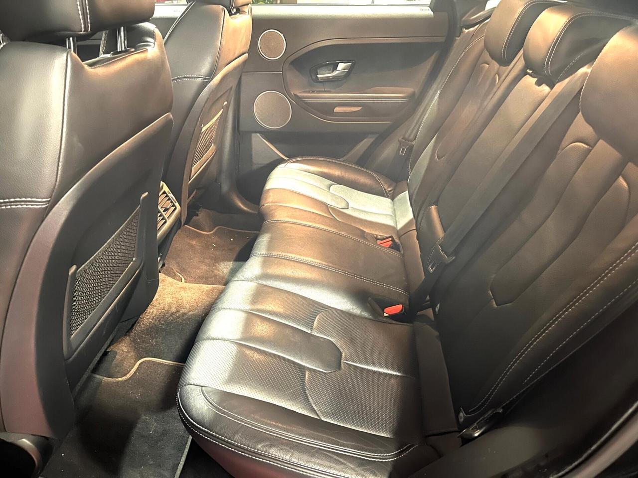 RANGE ROVER EVOQUE DYNAMIC 5p 2.2 TDI 190CV 9m NAVI CERCHI 20 PELLE TOTALE TETTO PANORAMICO