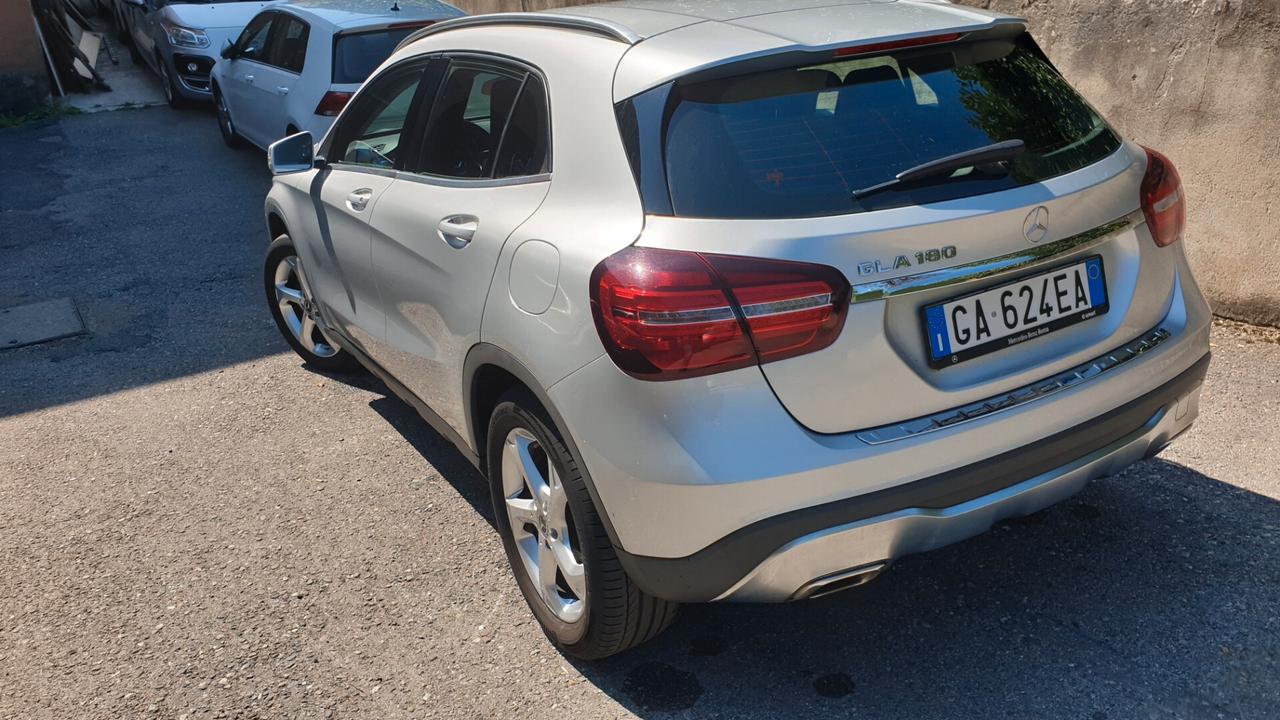 Mercedes-benz GLA 180 GLA 180 Business