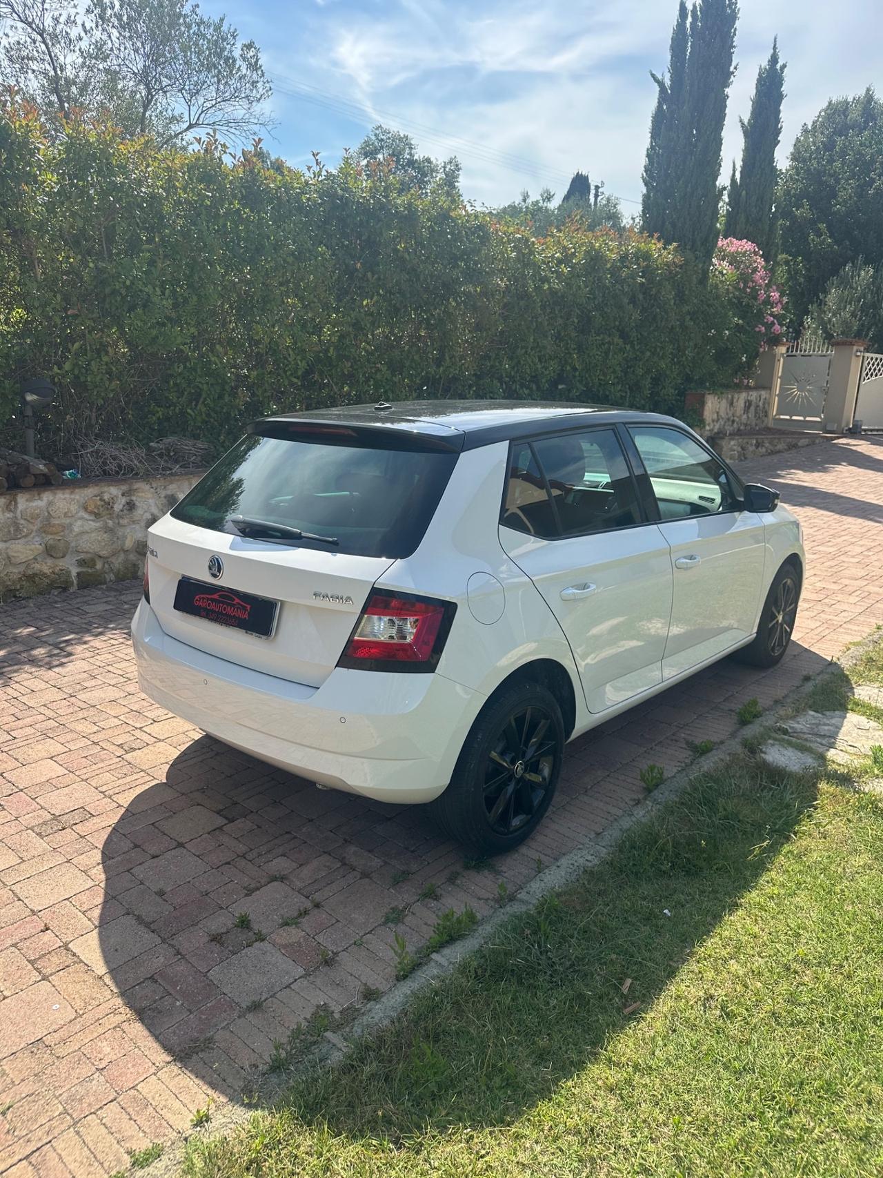 Skoda Fabia 1.0 MPI 75 CV Design Edition