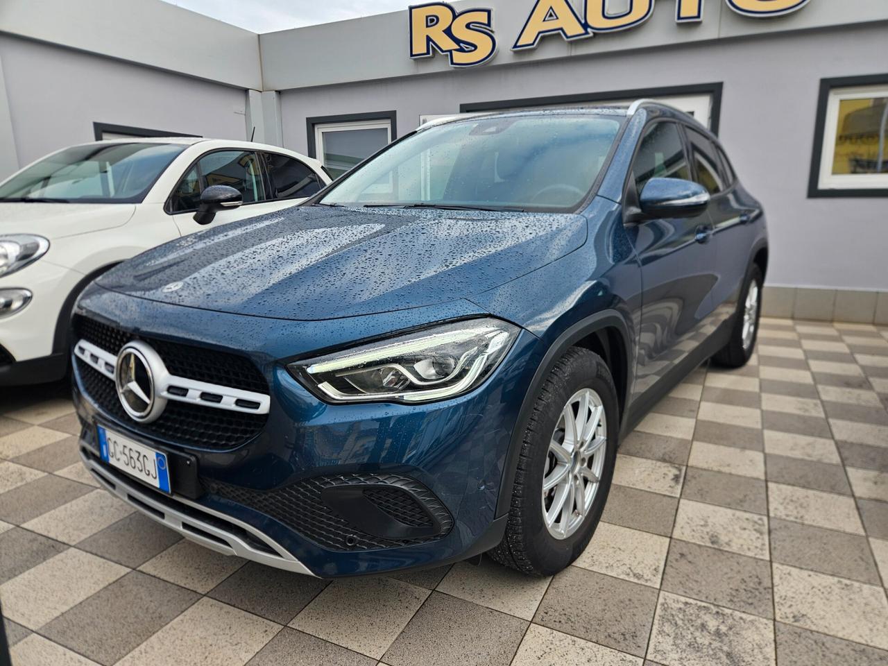 Mercedes-benz GLA 200 Automatic Executive
