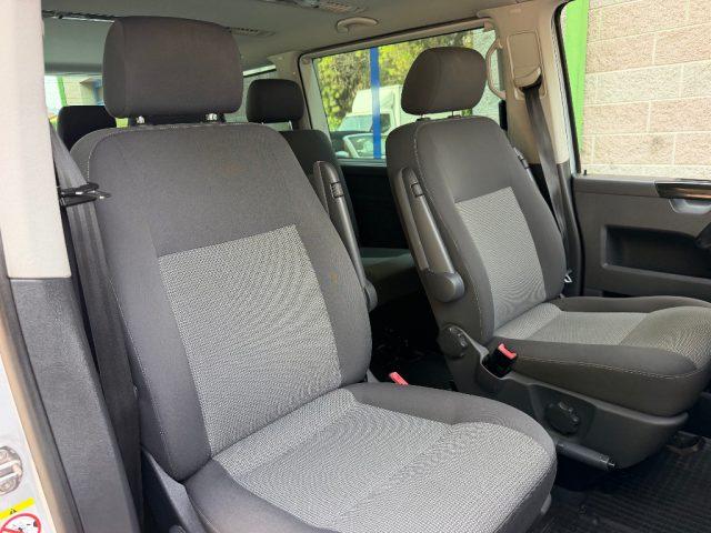 VOLKSWAGEN Caravelle 2.0 TDI DSG 140 CV 7 POSTI NAVIGATORE RETROCAMERA