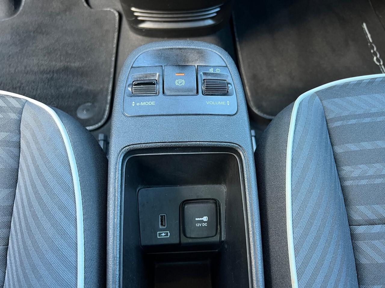 Fiat 500 500e Berlina 42 kWh La Prima