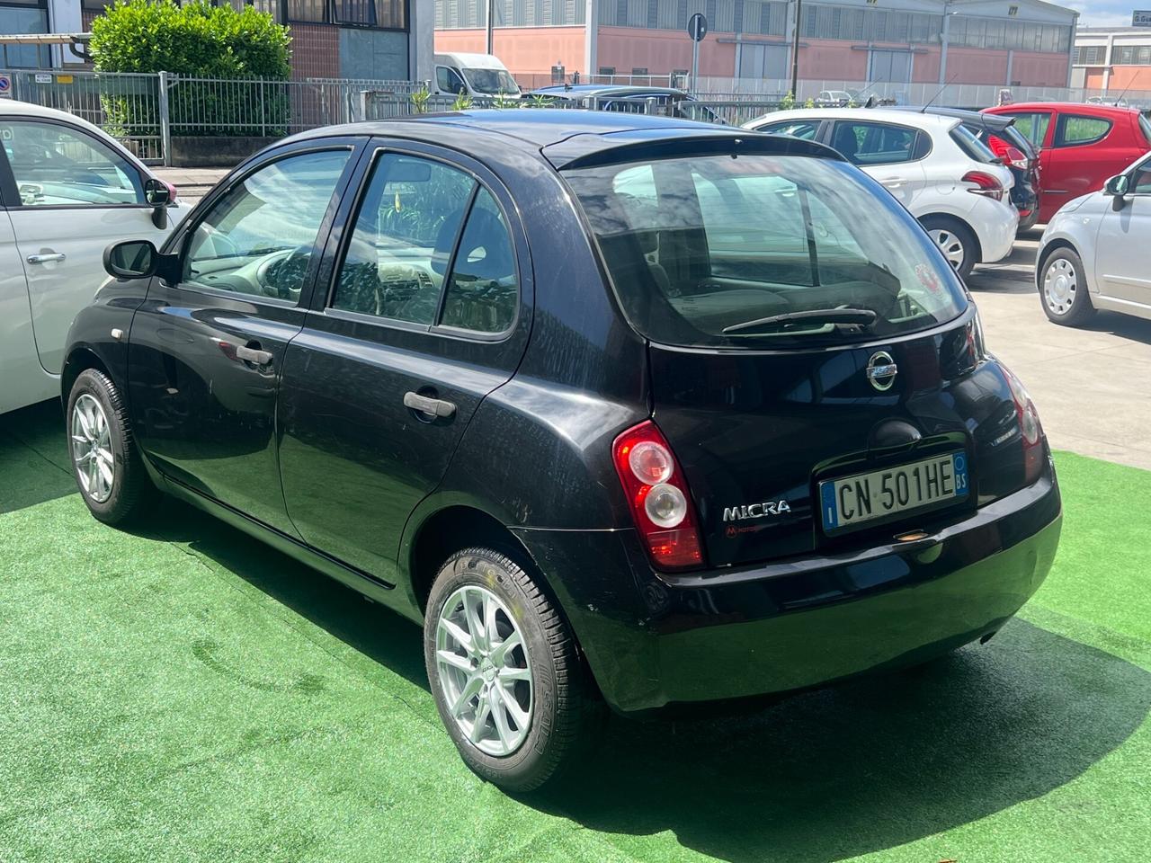 Nissan Micra 1.0 16V 5 porte Visia