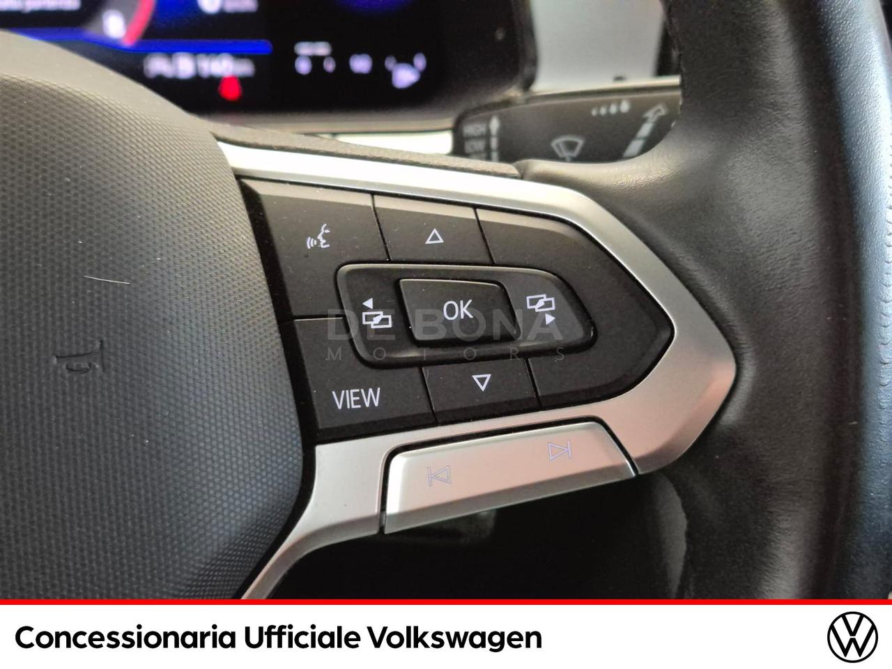 Volkswagen T-Roc 1.0 tsi business 110cv