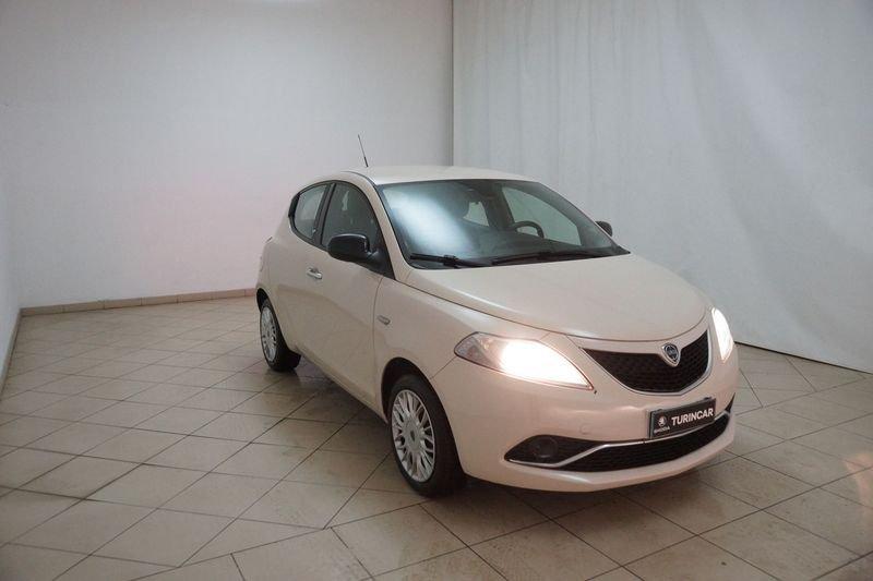 Lancia Ypsilon 1.2 69 CV 5 porte GPL Ecochic Gold