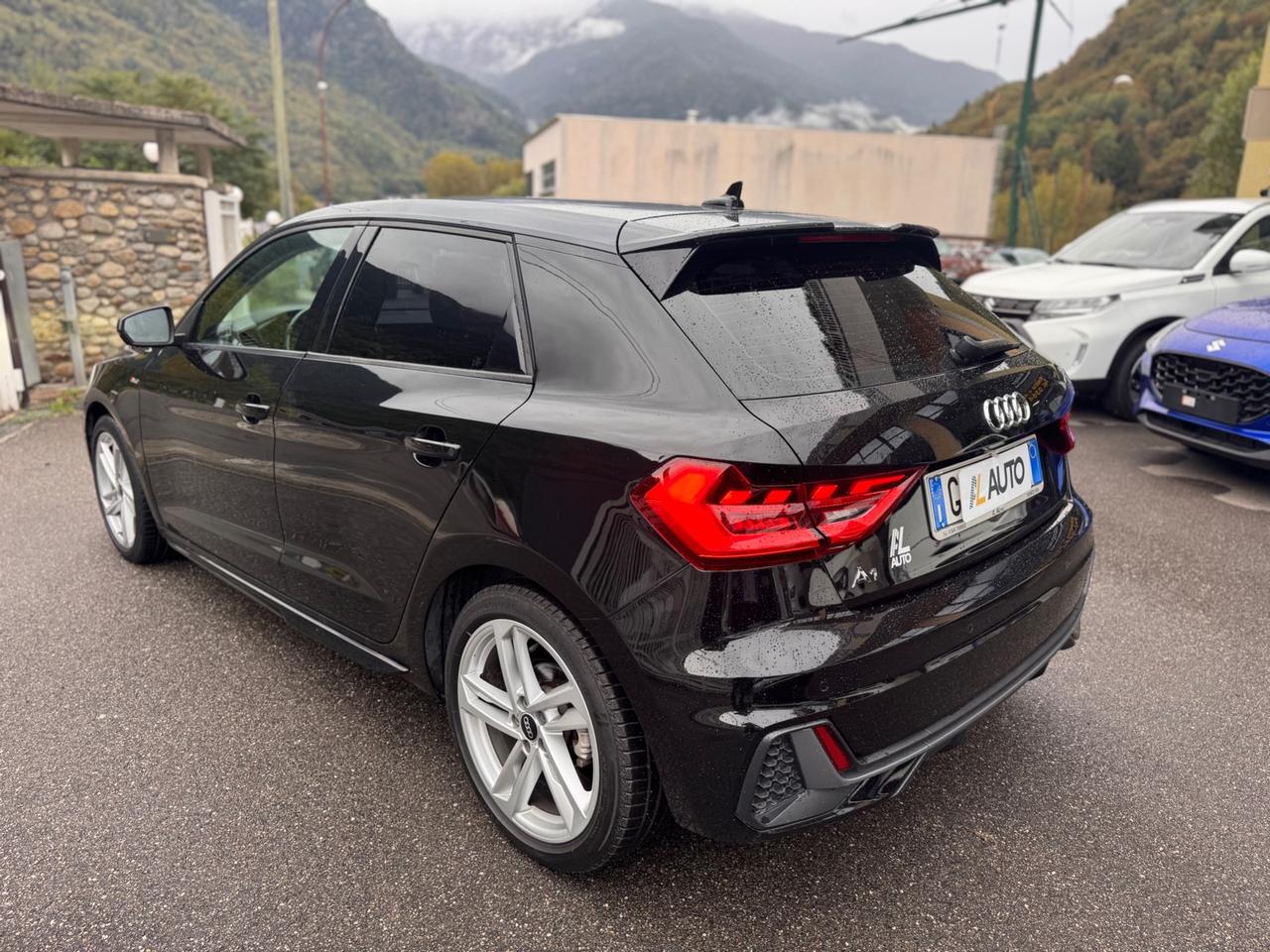 Audi A1 SPB 30 TFSI S tronic line edition