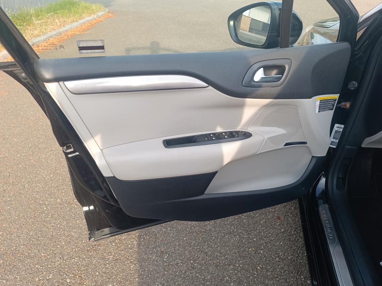 Citroen C4 1.6 HDi Exclusive CAMBIO AUTOMATICO