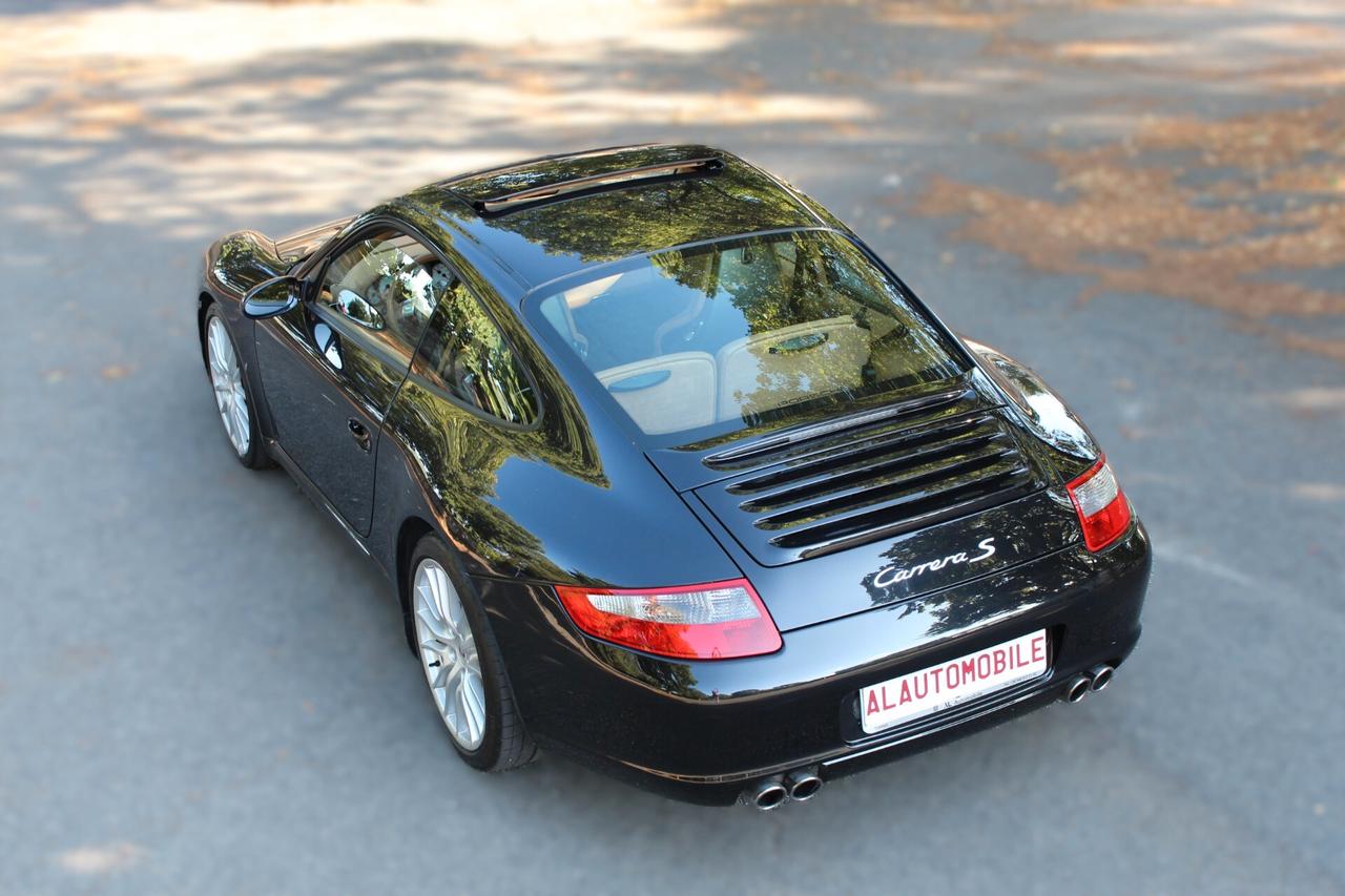 Porsche 911 Carrera S Coupé