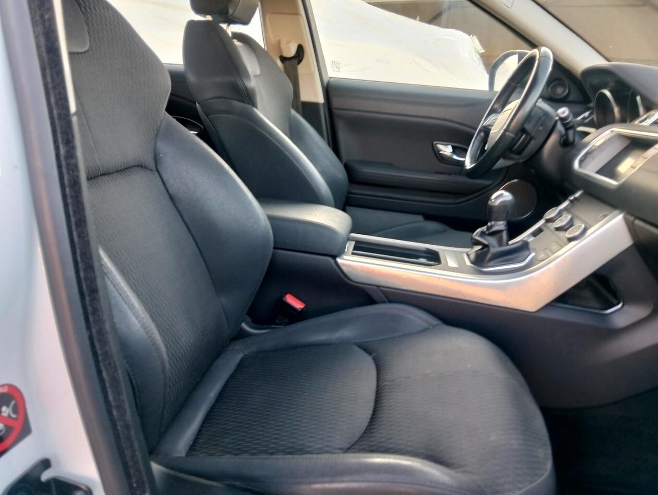 Land Rover Range Evoque 2.0 eD4 5P SE Dynamic