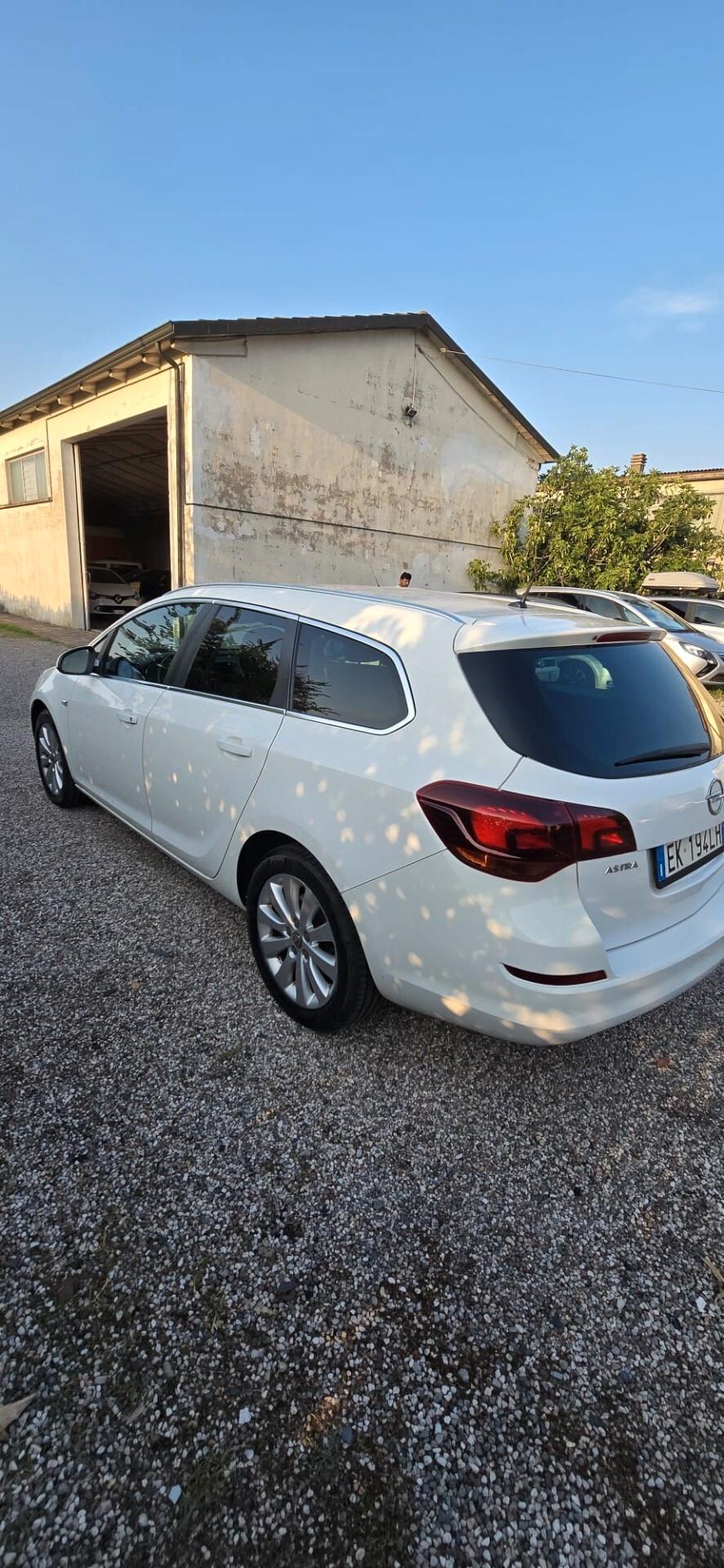 Opel Astra 1.7 CDTI 125CV 5 porte Cosmo