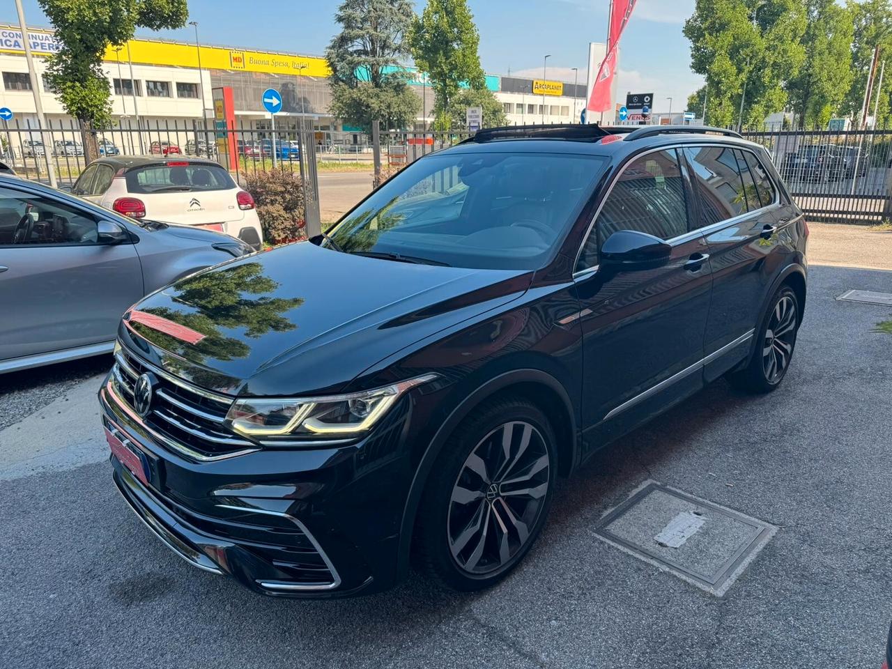 Volkswagen Tiguan 2.0 TDI 200 CV SCR DSG 4MOTION R-Line