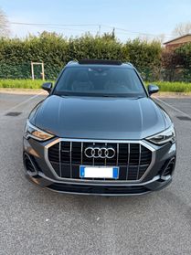 Audi Q3 40 2.0 tdi S-Line - TETTO - LUCI - FULL OPTIONAL -
