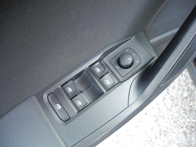 SEAT Arona 1.0 EcoTSI 110cv DSG FR autom. - OK NEOPATENTATI